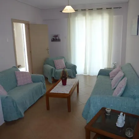 Family House * Аргостолион