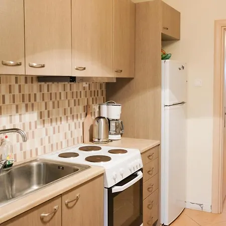 Family House Дом отдыха Аргостолион