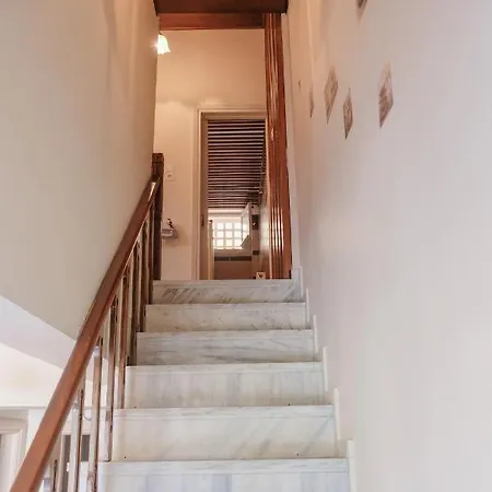 Family House Дом отдыха Аргостолион